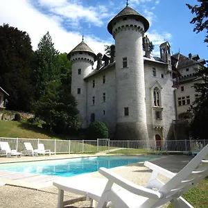 Castle In Serri Res En Chautagne With Terrace Hébergement de vacances