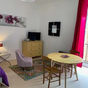 studio-coeur-historique-albigeois.midi-pyreneeshotels.com/